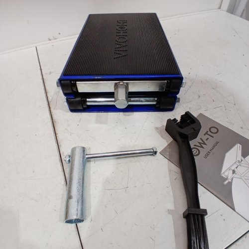VIVOHOME MOTORCYCLE ATV WIDE DECK SCISSOR LIFT JACK CRANK HOIST STAND- 1100 LBS CAP - BLUE (MODEL-VH012) image 4