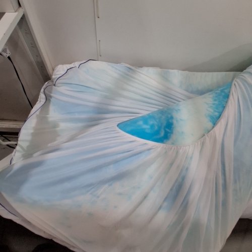 MEMORY FOAM MATTRESS TOPPER - QUEEN - WHITE/BLUE image 4