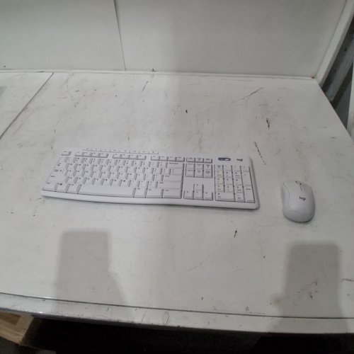 2PC LOGITECH MK270 WIRELESS KEYBOARD AND MOUSE COMBO, 2.4 GHZ WIRELESS - WHITE (MODEL: Y-R00420 image 3