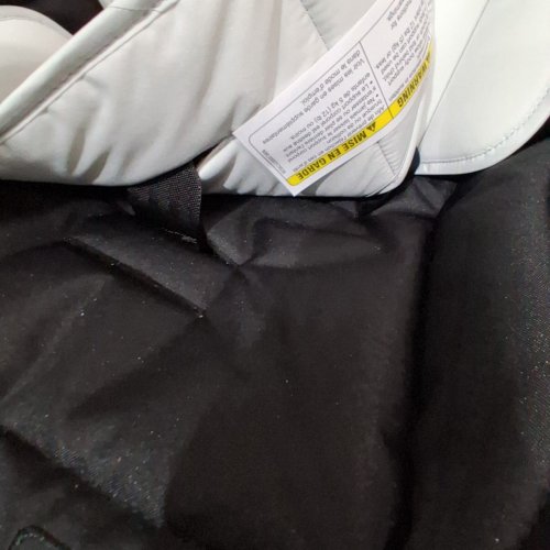 GRACO SNUGRIDE 35 LITE LX INFANT CAR SEAT - MAX WEIGHT 34LBS - BLACK/GREY (MODEL: 2119658) image 4