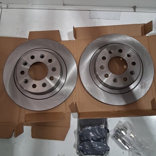 TRANSIT AUTO REAR DISC BRAKE ROTORS/SEMI-METALLIC PADS KIT FOR SELECT MODELS - (MODEL: 8-581999) image 2