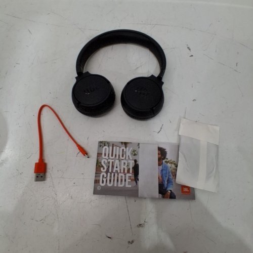 JBL TUNE 670NC BLUETOOTH WIRELESS HEADPHONES WITH ADAPTIVE NOISE CANCELLING AND HANDS-FREE CALLS - BLACK (MODEL: JBLT670NCBLUAM) image 3