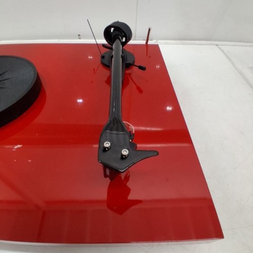 PRO-JECT DEBUT CARBON EVO - AUDIOPHILE TURNTABLE WITH CARBON FIBER TONEARM - ELECTRONIC SPEED SELECTION WITH PRE MOUNTED ORTOFON PHONO CARTRIDGE - RED (MODEL: 096106) image 6