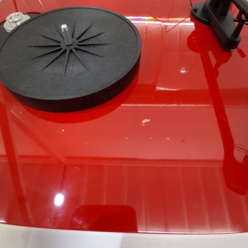 PRO-JECT DEBUT CARBON EVO - AUDIOPHILE TURNTABLE WITH CARBON FIBER TONEARM - ELECTRONIC SPEED SELECTION WITH PRE MOUNTED ORTOFON PHONO CARTRIDGE - RED (MODEL: 096106) image 12
