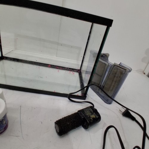 MARINA LED AQUARIUM STARTER KIT - 5GAL (19L) - BLACK/CLEAR (MODEL: 15251) image 5