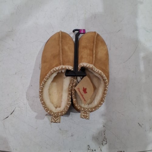 WOMEN'S CANADIANA FLEECE-LINED SLIPPERS - 5-6 - LIGHT BROWN image 5