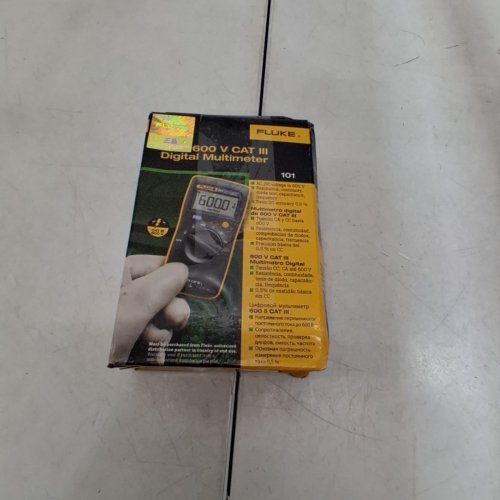 FLUKE CAT III CURRENT HANDHELD DIGITAL MULTIMETER - 600V AC/DC (MODEL: 107) image 6