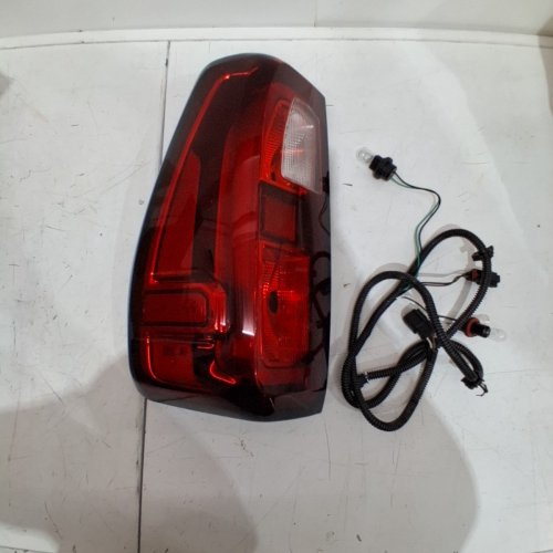 RIGHT TAIL LIGHT ASSEMBLY HALOGEN - COMPATIBLE WITH 2019-2025 GMC SIERRA 1500, 2500HD, & 3500HD - RED (MODEL: 19-SL-WD-DP) image 3