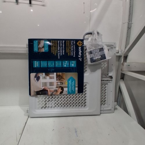 SAFETY 1ST LIFT, LOCK & SWING DUAL-MODE GATE - 28"-42" X 26" - WHITE/GREY (MODEL: GA048CWHOF1) image 2