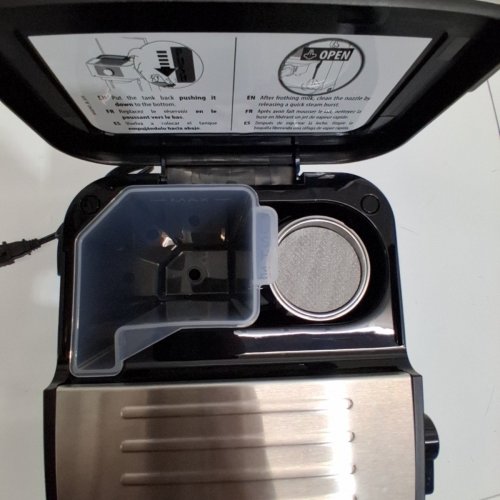 DELONGHI STILOSA ESPRESSO AND CAPPUCCINO MAKER - BLACK/STAINLESS STEEL - (EC260BK) image 8