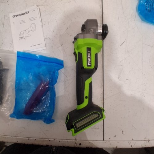 GREENWORKS 24 V CORDLESS ANGLE GRINDER - 24 V - GREEN AND BLACK (MODEL: AG370) image 3