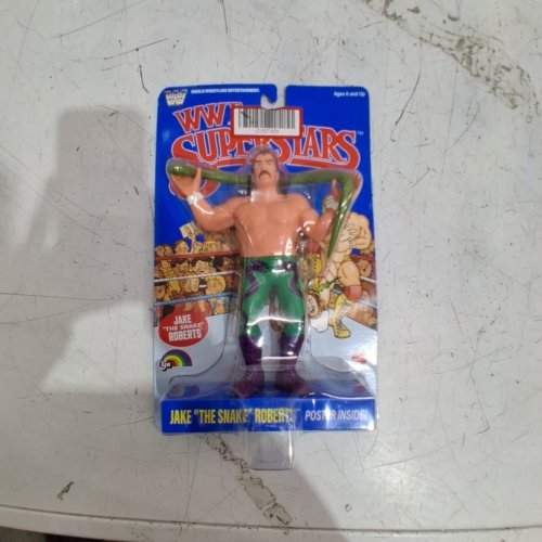 WWE SUPERSTARS COLLECTABLE FIGURE - JAKE "THE SNAKE" ROBERTS - 8" image 2