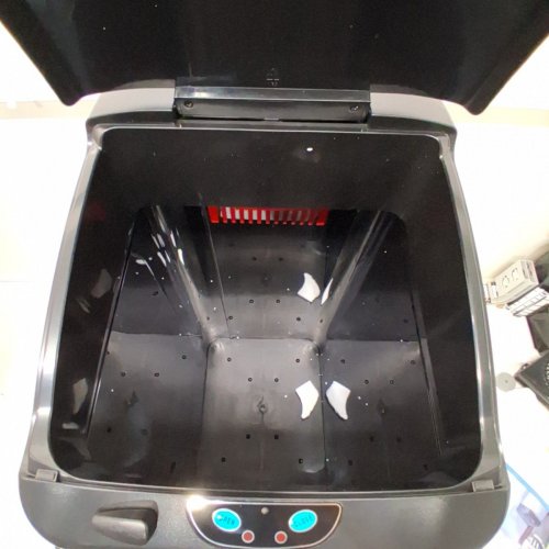 ITOUCHLESS STAINLESS STEEL SQUARE MOTION SENSING TOUCHLESS TRASH CAN - 13GAL - (MODEL:DZT13PL) image 3