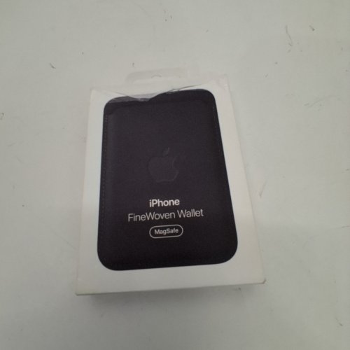 APPLE IPHONE FINEWOVEN WALLET WITH MAGSAFE - BLACK (MODEL: A3323) image 3