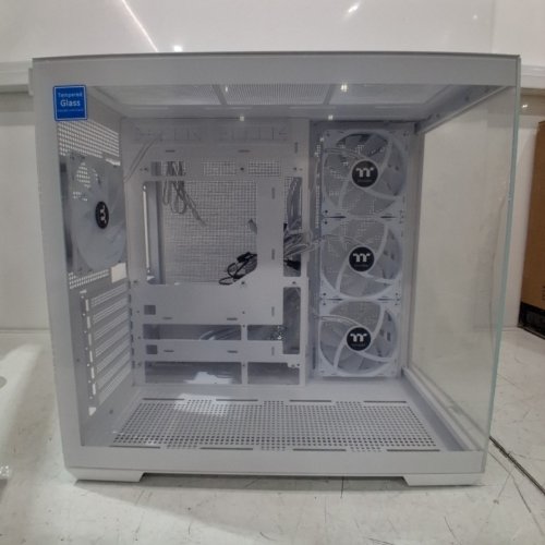THERMALTAKE VIEW 380 TG ARGB SNOW ATX CASE; 4X120MM ARGB FANS INCLUDED; SUPPORTS HIDDEN-CONNECTOR MOTHERBOARD TOWER - WHITE - (MODEL: CA-1Z2-00M6WN-00) image 3