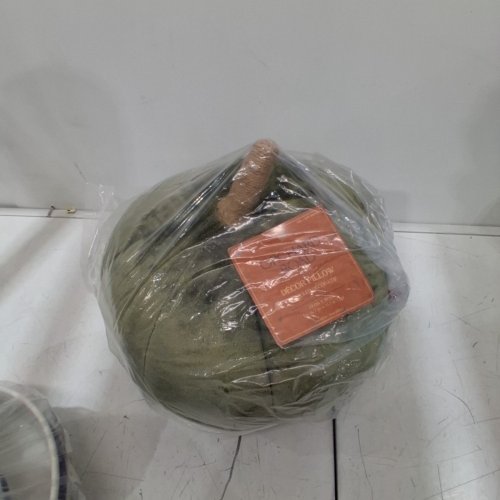 ORCHARD ROAD DECORATIVE PUMPKIN PILLOW - 13" X 15.7" - GREEN (ITEM: 2937586) image 4