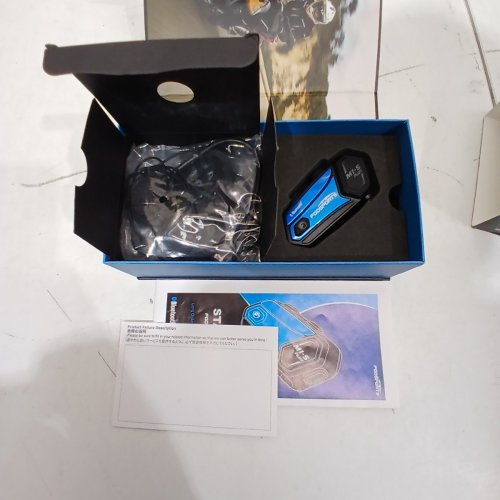 FODSPORTS LONG DISTANCE BLUETOOTH INTERCOM HEADSET KIT - 8-WAY 2000M RANGE - BLACK (MODEL: M1-S PRO) image 2