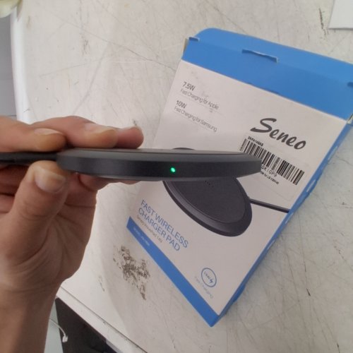 SENEO WAVEPAD FAST WIRELESS CHARGER PAD - 15W - BLACK (MODEL: PA149A) image 2