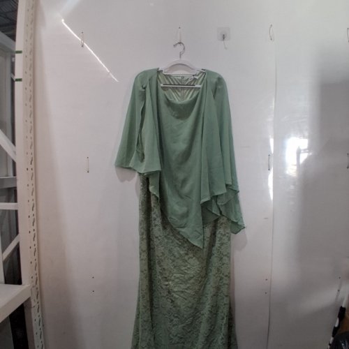 WOMEN'S PINUP FASHION PLUS SIZE CAPE DRESS WITH CHIFFON OVERLAY GOWN - 22 PLUS - SAGE GREEN image 2