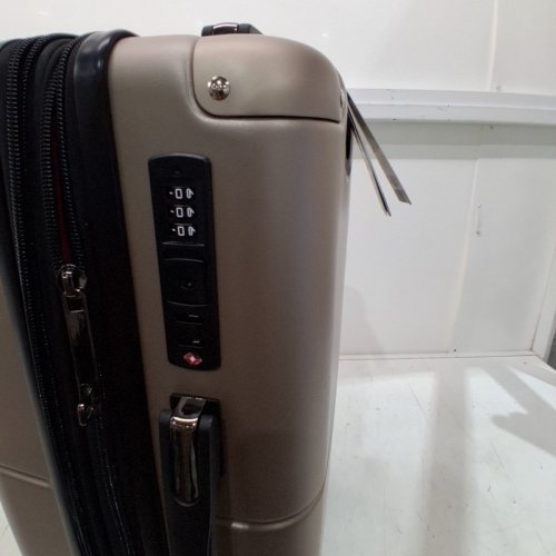 AIR CANADA MAPLE LEAF HARDSIDE CARRY-ON LUGGAGE WITH SPINNER WHEELS - 20" - TAUPE (MODEL: 1873563) image 5