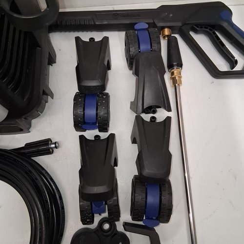 WESTINGHOUSE ELECTRIC PRESSURE WASHER WITH ANTI-TIPPING TECHNOLOGY & SOAP TANK - 2500PSI - 1.76GPM - BLUE/BLACK - (MODEL: EPX3500) image 4