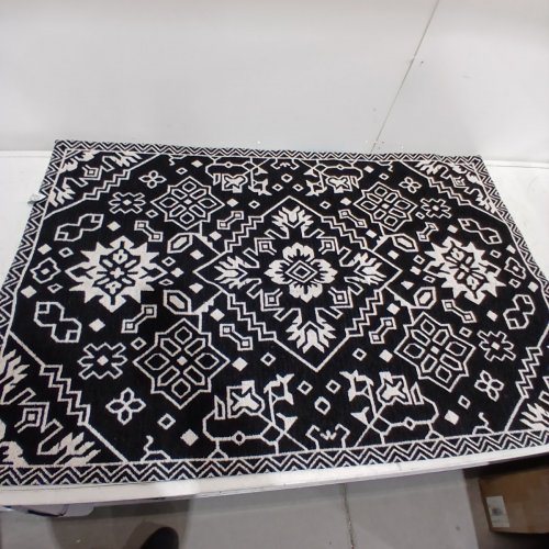SADIE ACCENT NON-SLIP MAT -45" X 30" - BLACK/CREAM (MODEL:1992776) image 4