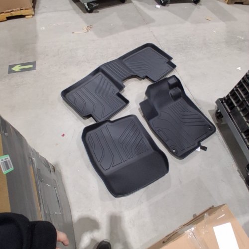 4PC AUTOMOTIVE FLOOR MATS - BLACK image 3