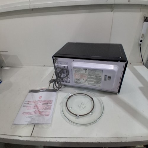 DANBY COUNTERTOP MICROWAVE- 0.9 CU. FT - 900W - BLACK (MODEL: DBMW0921BBB) image 6
