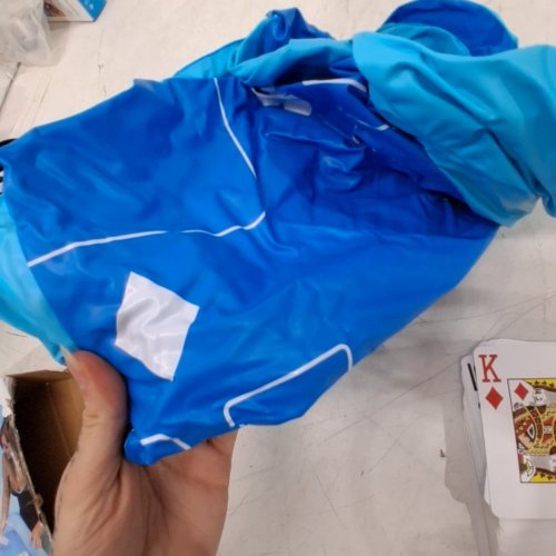 BLUESCAPE FLOATING CARD TABLE WITH 54 PVC PLAYING CARDS - BLUE image 4