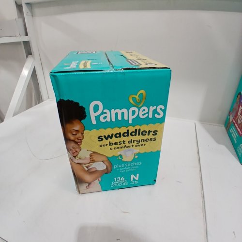136PK PAMPERS SWADDLERS DIAPERS - NEWBORN SIZE 0 image 5
