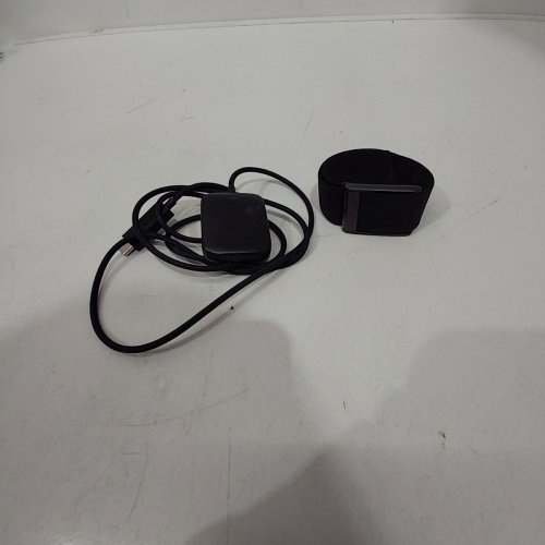 WHOOP TRIAL 5.0 WEARABLE HEALTH & FITNESS TRACKER - BLACK (MODEL: WG50) image 2
