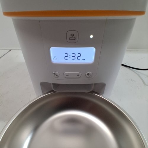 YUPOSL AUTOMATIC CAT FEEDER FOOD DISPENSER WITH ANTI-JAM DESIGN AND STAINLESS STEEL BOWL - 3L - WHITE/ORANGE (MODEL: YPF01) image 2