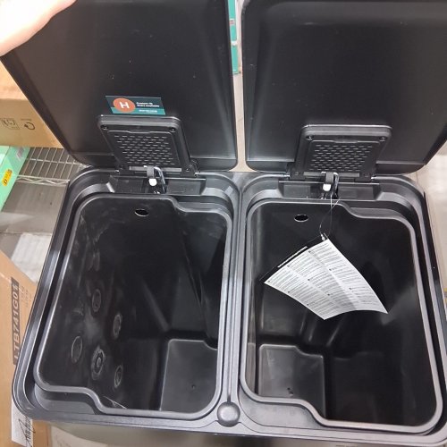 SONGMICS DUAL COMPARTMENT TRASH CAN - 60 L (30 L/EACH) CAPACITY - BLACK (MODEL: LTB741G01) image 4