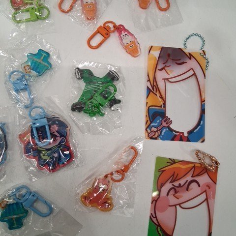 16PK ASSORTED ANIME KEYCHAINS - MULTICOLOR image 4