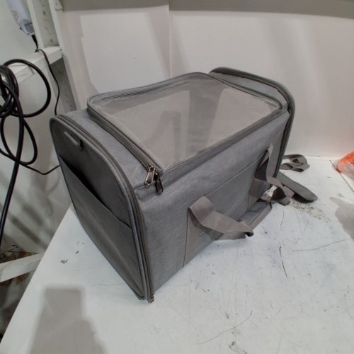 COLLAPSIBLE PET CARRIER - 13" X 20" X 14" - SMALL - GREY image 5