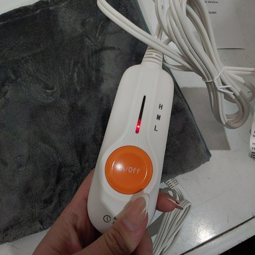 GINTAO ELECTRIC 3 HEAT SETTING HEATED FOOT WARMER - 22" X 20" - GREY (NA-H2630C) image 2