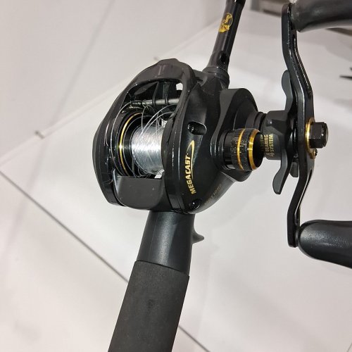 BPS MEGACAST BAITCASTER AND FISHING ROD COMBO - 6:6:1 RATIO 7FT MEDIUM-HEAVY - BLACK (MODEL: MGTC1070MHT) image 4