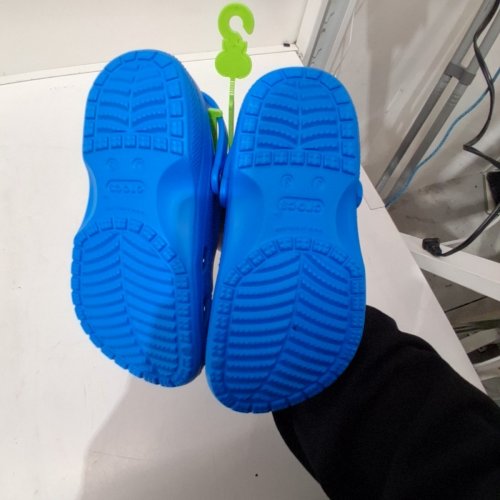 UNISEX KIDS' CROC BAYA CLOGS - SIZE 3 - OCEAN image 3