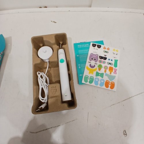 KID'S SONICARE DESIGN A PET POWER TOOTH BRUSH - WHITE / BLUE image 3
