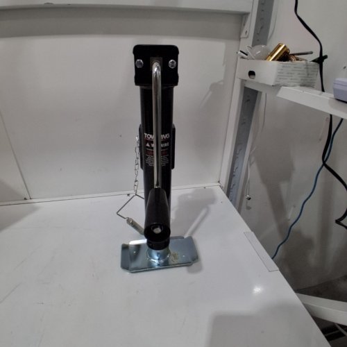 TOWKING SIDE WIND SQUARE BASE TRAILER JACK - 5,000 LBS; 10" TRAVEL; 11.3" - 21.3" RANGE - BLACK (ITEM: 00701124B) image 3