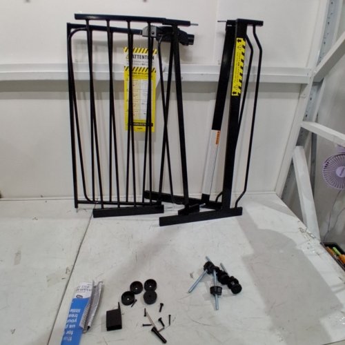 REGALO EASY STEP EXTRA WIDE SAFETY GATE - 29-49" X 30" - BLACK (MODEL: 1164 EB DS) image 2