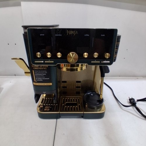NINJA LUXE CAFÉ PRO 4-IN-1 LIMITED EDITION ESPRESSO COFFEE MAKER - EMERALD / GOLD (MODEL: ES701GNGD) image 4