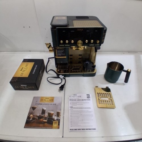 NINJA LUXE CAFÉ PRO 4-IN-1 LIMITED EDITION ESPRESSO COFFEE MAKER - EMERALD / GOLD (MODEL: ES701GNGD) image 11