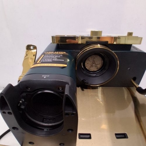 NINJA LUXE CAFÉ PRO 4-IN-1 LIMITED EDITION ESPRESSO COFFEE MAKER - EMERALD / GOLD (MODEL: ES701GNGD) image 14