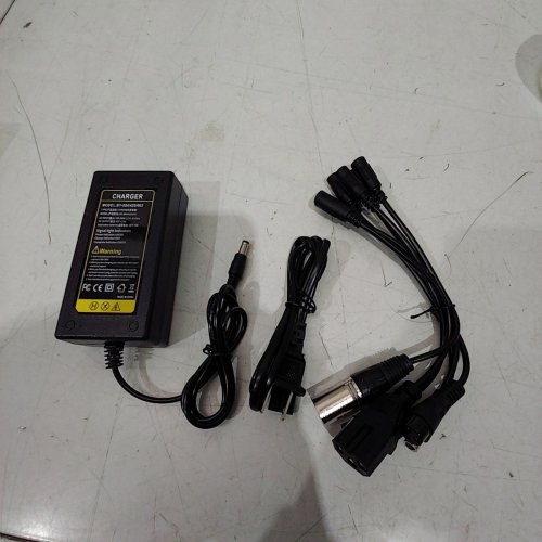 LITHIUM BATTERY CHARGER WITH MUTLIPLE PLUGS 48V - 5A - BLACK image 2