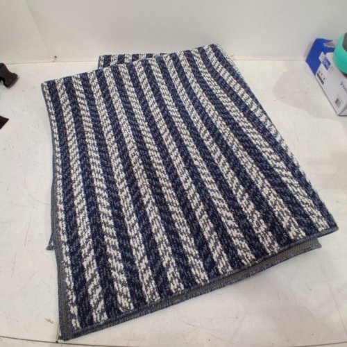 BALDOSA BILLIE DECORATIVE VESTIBULE NONSLIP AREA RUG - 36" X 46" - BLUE\WHITE (MODEL : 4172/8439530) image 2