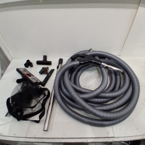 7PC OVO 35FT CENTRAL VACCUM TUBE AND DELUXE KIT W/ BRUSH HEAD ATTACHMENTS, BAG AND BRACKET. image 2