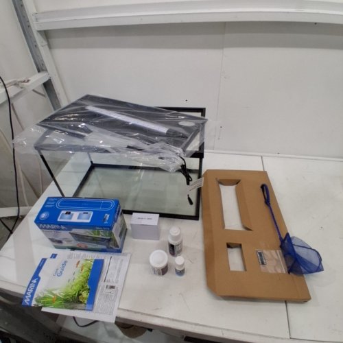 MARINA LED AQUARIUM KIT - 10GAL CAPACITY - 20" X 10" X 12.5" - CLEAR - (MODEL: 15256A1) image 3