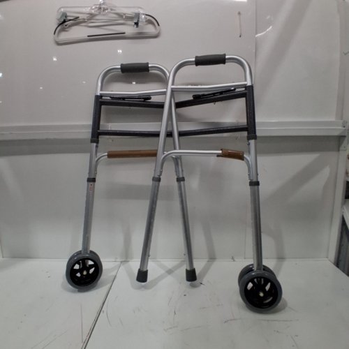 MEDLINE GUARDIAN ADJUSTABLE ALUMINUM 2-BUTTON FOLDING WALKER - 300LBS CAPACITY - GREY - (MODEL: MDS86410) image 2