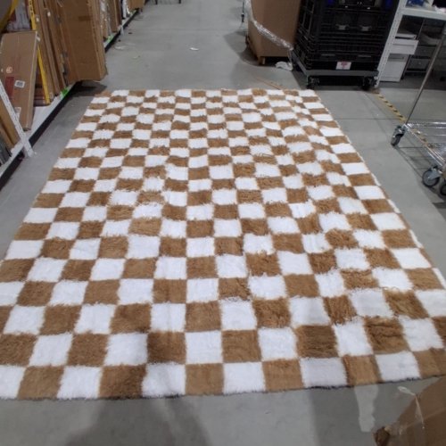 CHECKERED ULTRA SOFT NON-SLIP SHAG FAUX FUR AREA RUG - 8FT X 10FT - BROWN / WHITE image 2